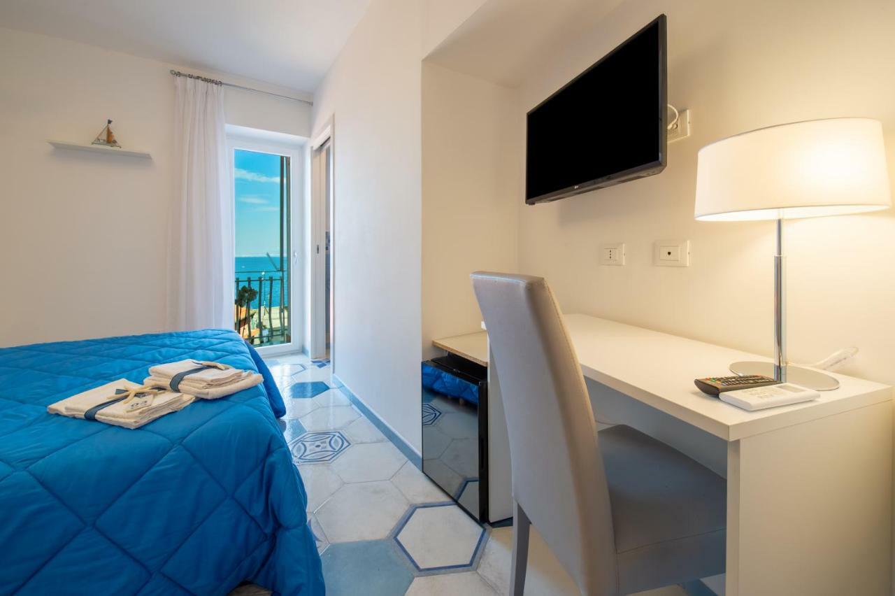 Caruso Sea View Hotell Sorrento Exteriör bild